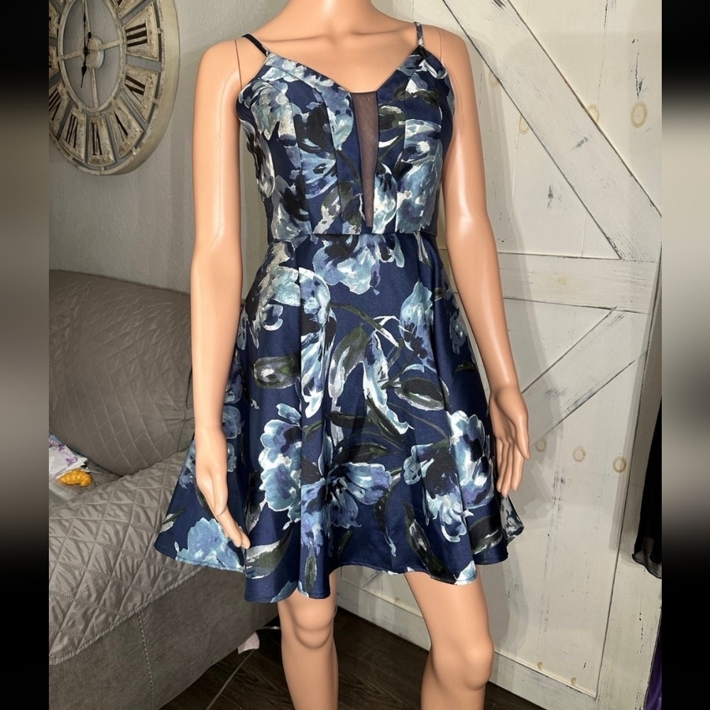 Floral Blue and Black Women's Dress - Picture 6 of 6